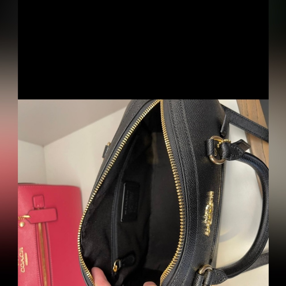 🆕 Coach Rowan Handbag - Picture 6 of 7